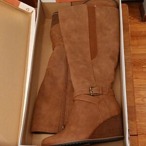 SOUL Naturalizer Brown Wedge Boots